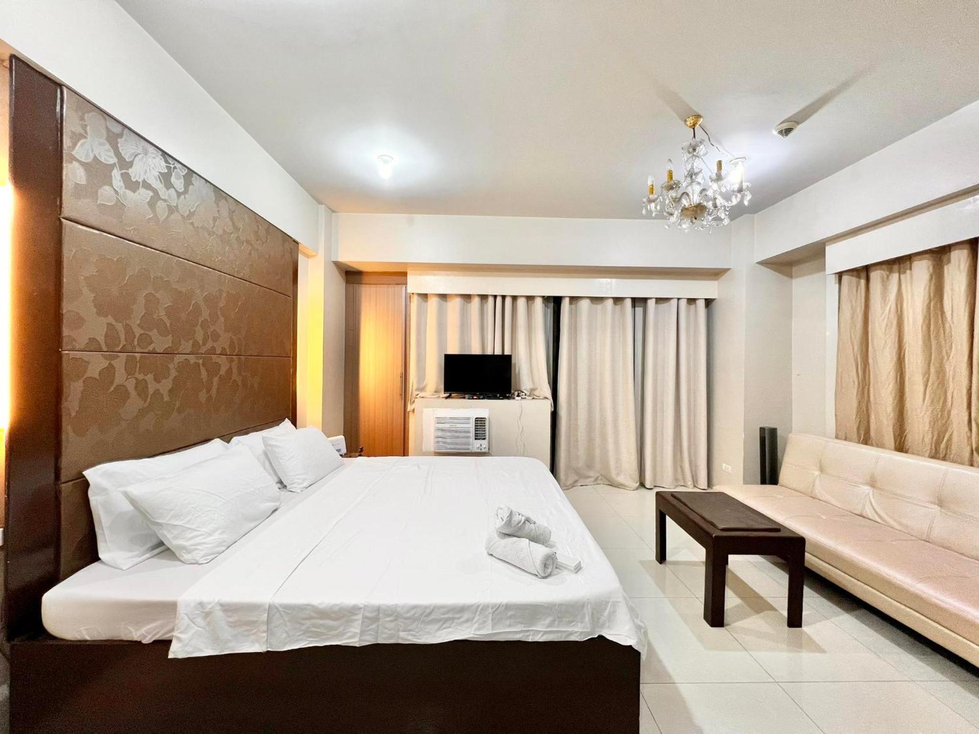 Luxury Hotel Type Condo Near Naia Manila Airport Buitenkant foto